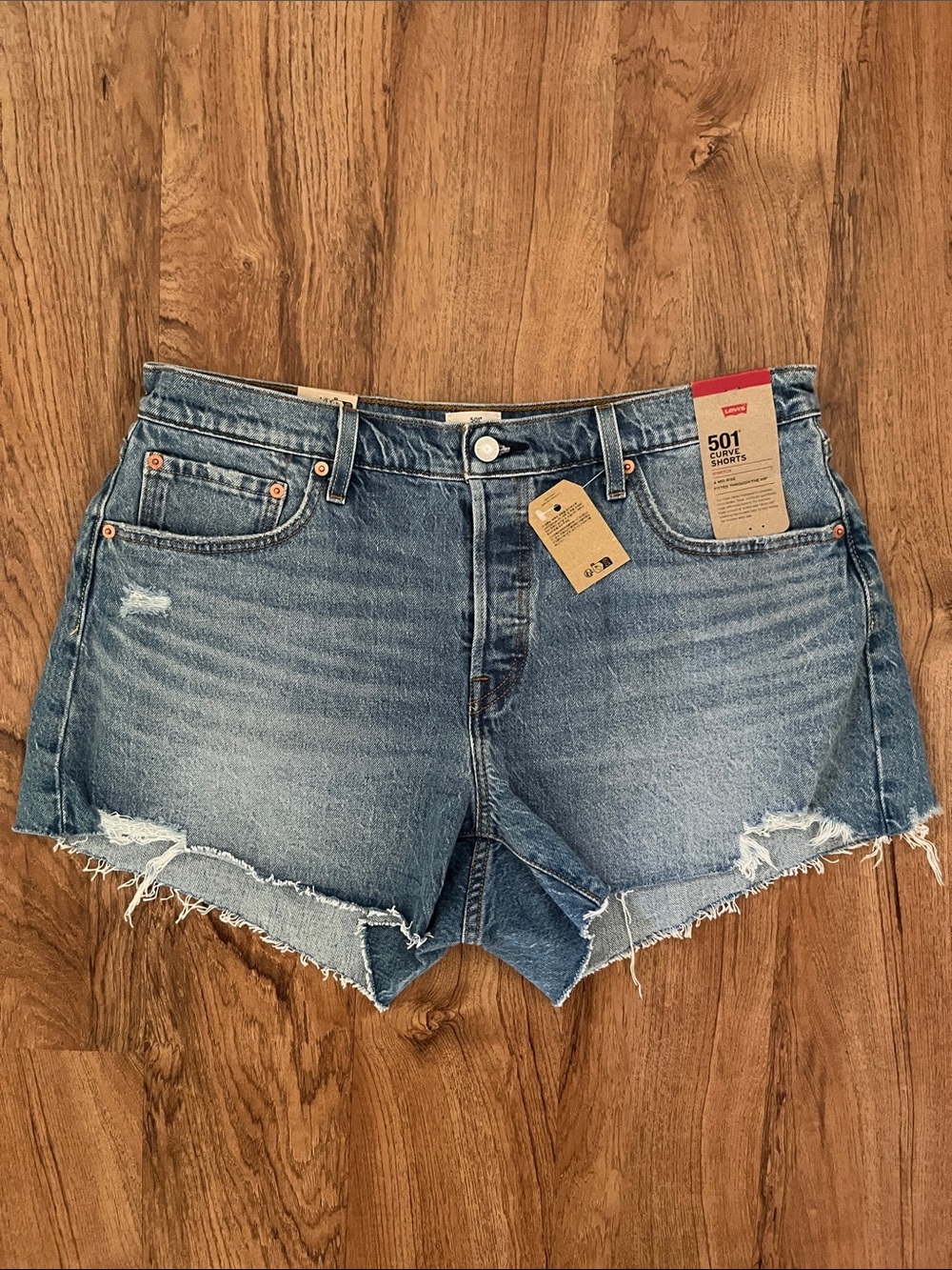 NWT Levi’s 501 Curve Denim Shorts Stretch